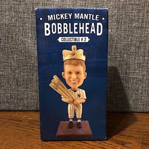 NEW YORK YANKEES MICKEY MANTLE Bobblehead New York Yankees SGA NIB 6/24/2016